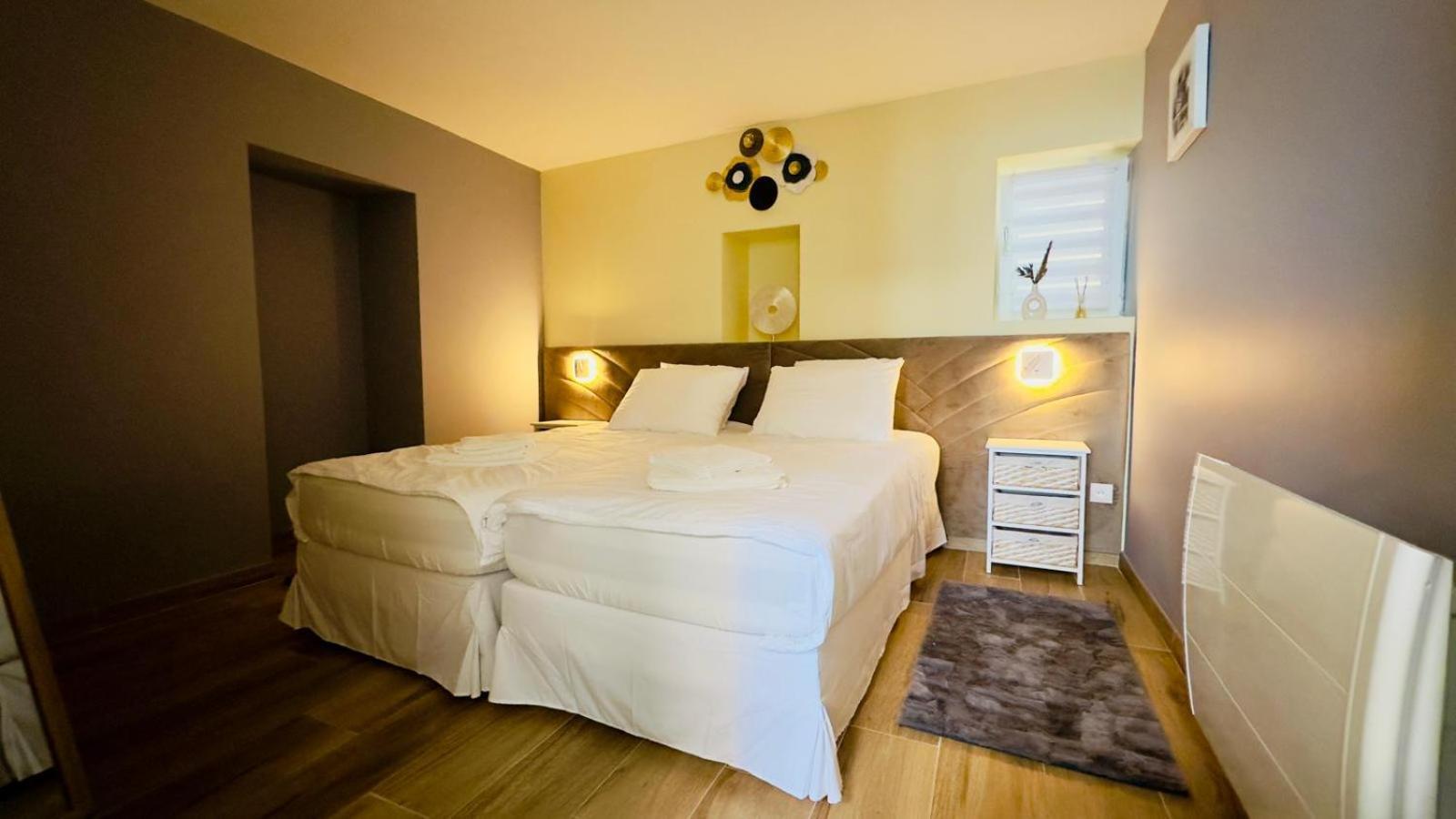 Appartement Cosy A Réminiac Εξωτερικό φωτογραφία